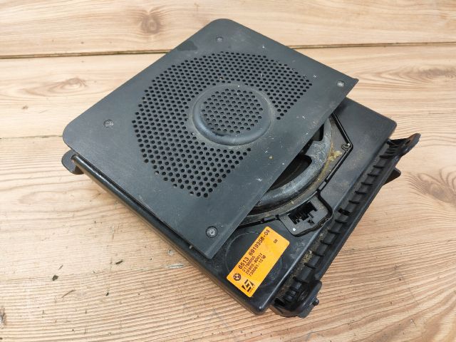 bontott BMW 5 E61 Mélynyomó Hangszóró