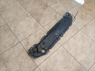 bontott BMW 5 E61 Motorháztető Zárszerkezet