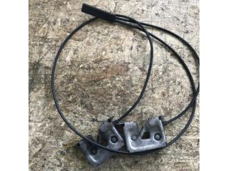 bontott BMW 5 E61 Motorháztető Zárszerkezet