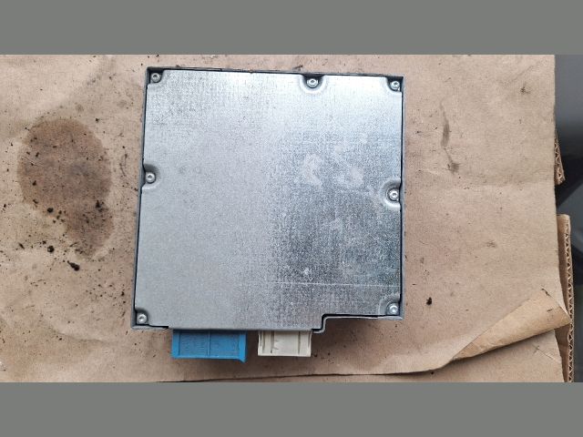 bontott BMW 5 E61 Multimédia Vezérlő