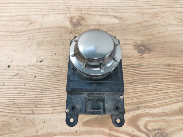 bontott BMW 5 E61 Multimédia Vezérlő