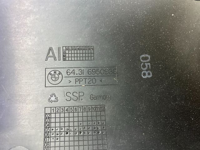 bontott BMW 5 E61 Pollenszűrő Fedél