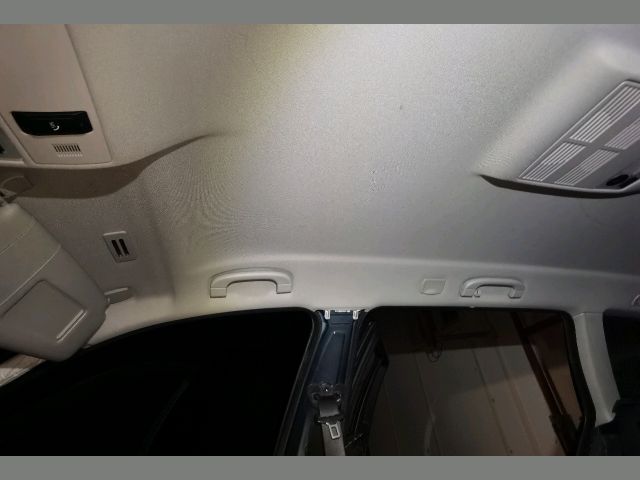 bontott BMW 5 E61 Tetőkárpit