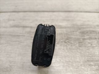 bontott BMW 5 E61 Vészvillogó Kapcsoló