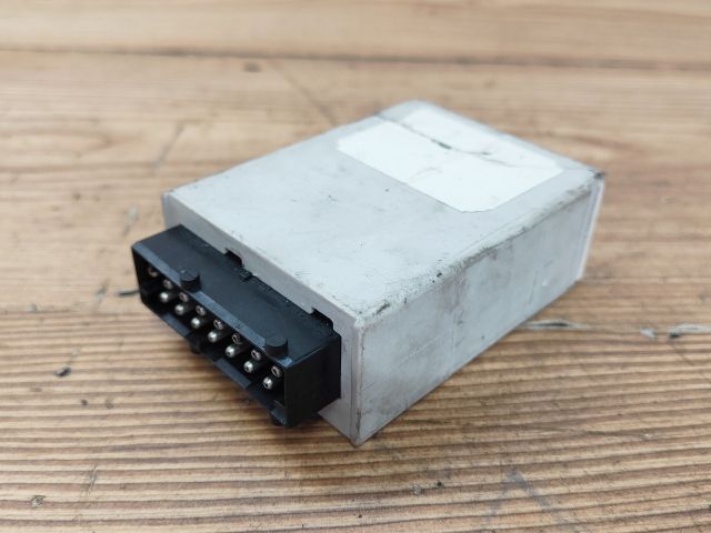 bontott BMW 5 E61 Vonóhorog Elektronika