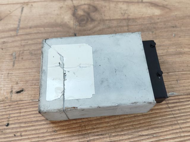 bontott BMW 5 E61 Vonóhorog Elektronika