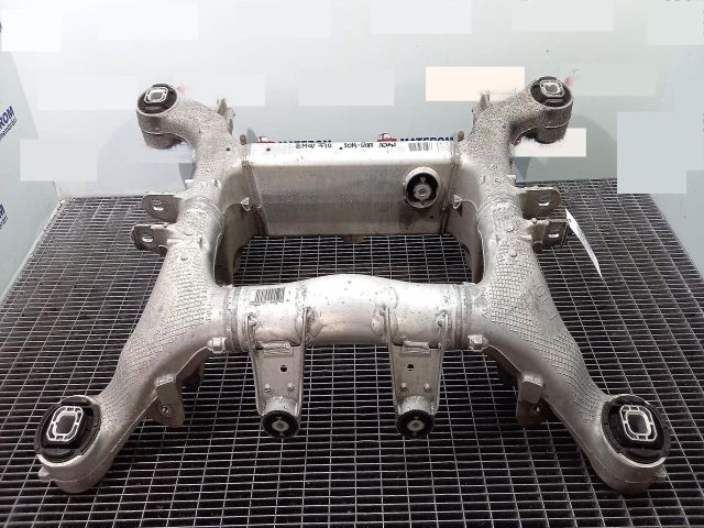 bontott BMW 5 F10 Hátsó Bölcső