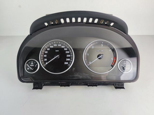 bontott BMW 5 F10 Kilométeróra