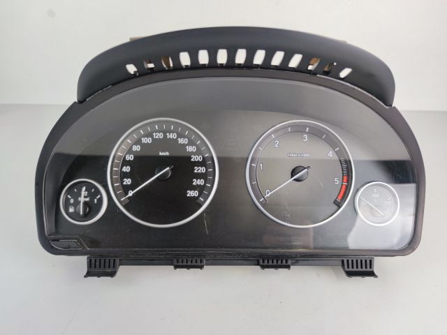 bontott BMW 5 F10 Kilométeróra