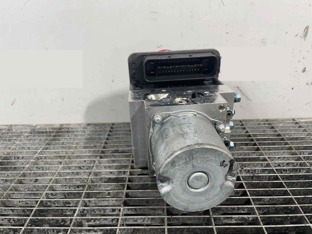 bontott BMW 5 F10 ABS Kocka