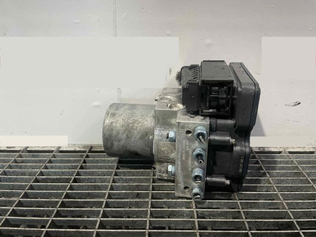 bontott BMW 5 F10 ABS Kocka