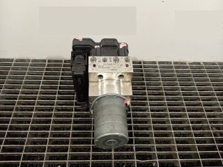 bontott BMW 5 F10 ABS Kocka