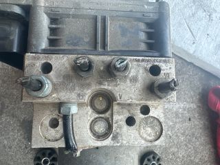 bontott BMW 5 F10 ABS Kocka