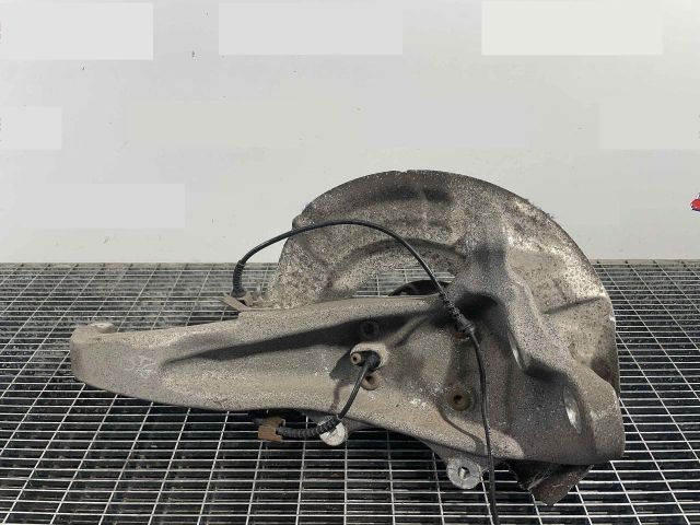 bontott BMW 5 F10 Bal első Csonkállvány