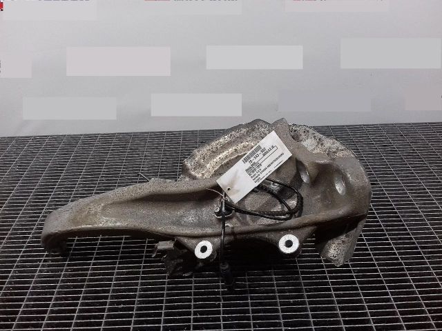 bontott BMW 5 F10 Bal első Csonkállvány