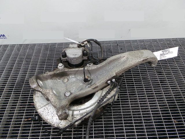 bontott BMW 5 F10 Bal első Csonkállvány