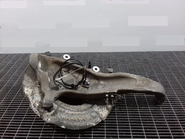 bontott BMW 5 F10 Bal első Csonkállvány