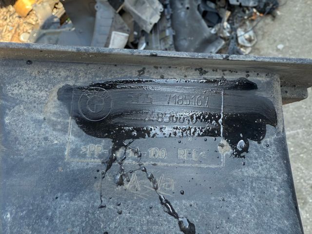 bontott BMW 5 F10 Bal első Fék Hűtő Cső