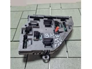 bontott BMW 5 F10 Biztosítéktábla Motortér