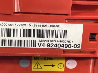 bontott BMW 5 F10 Biztosítéktábla Motortér