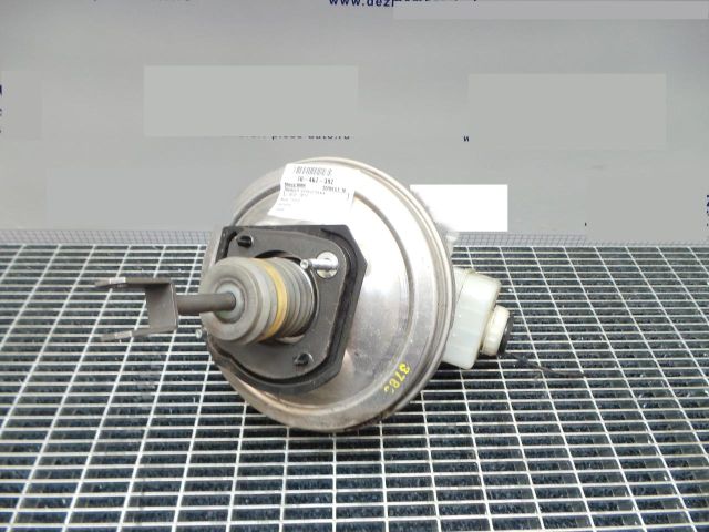 bontott BMW 5 F10 Fékrásegítő