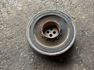 bontott BMW 5 F10 Főtengely Szíjtárcsa