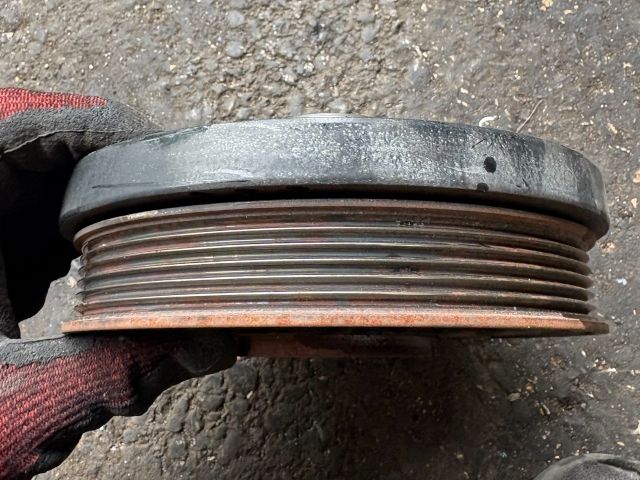 bontott BMW 5 F10 Főtengely Szíjtárcsa