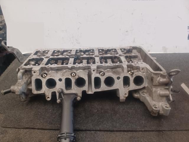 bontott BMW 5 F10 Hengerfej