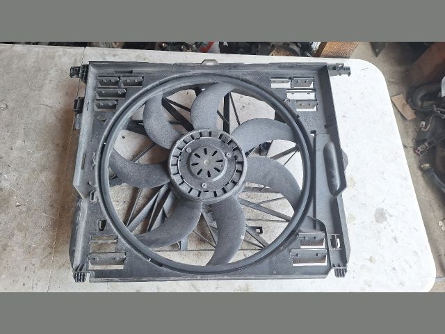 bontott BMW 5 F10 Hűtőventilátor