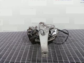 bontott BMW 5 F10 Jobb első Csonkállvány