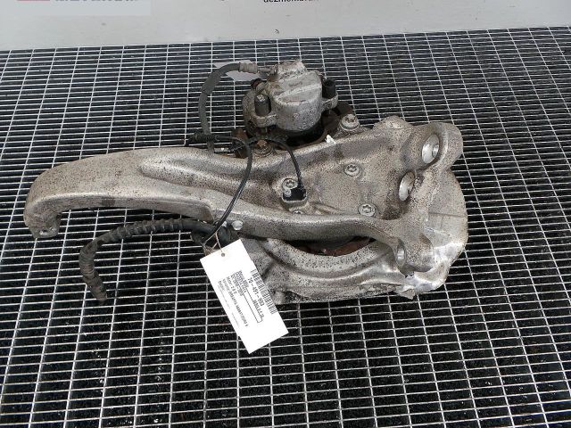 bontott BMW 5 F10 Jobb első Csonkállvány