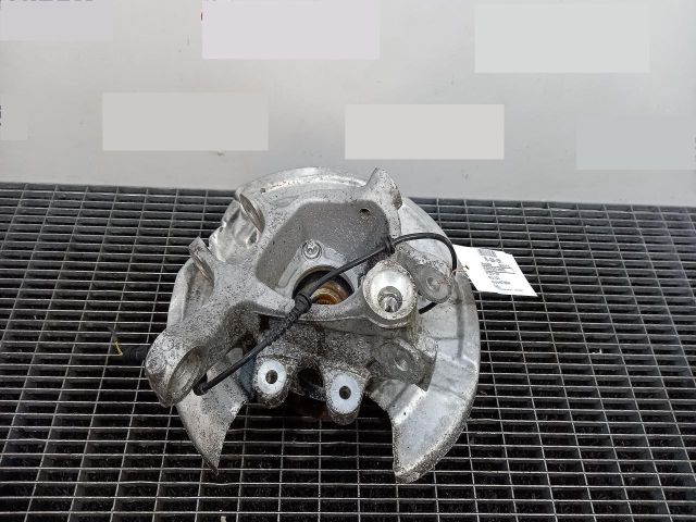 bontott BMW 5 F10 Jobb hátsó Csonkállvány