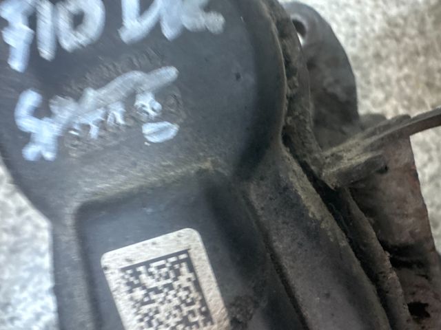 bontott BMW 5 F10 Jobb hátsó Féknyereg Munkahengerrel