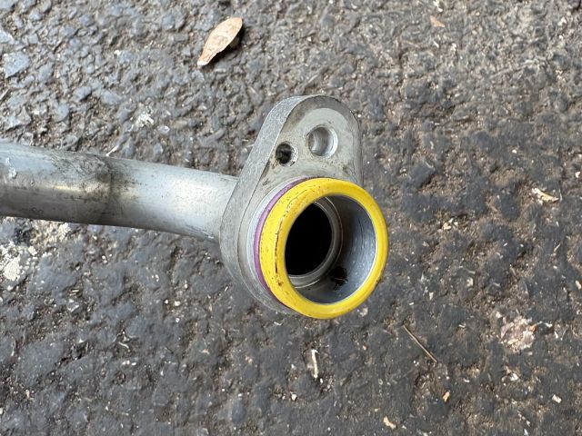 bontott BMW 5 F10 Klíma Cső