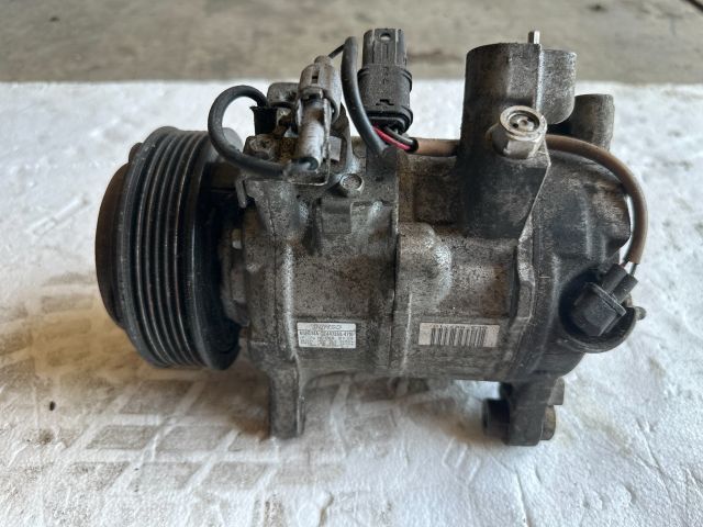 bontott BMW 5 F10 Klímakompresszor
