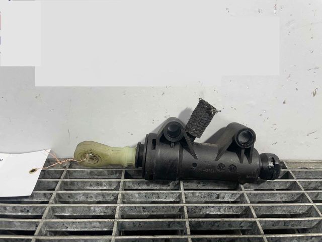 bontott BMW 5 F10 Kuplung Munkahenger