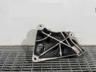 bontott BMW 5 F10 Motor Tartó Bak Bal