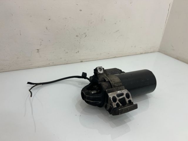 bontott BMW 5 F10 Önindító