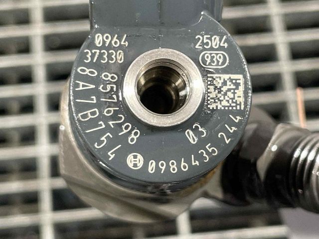 bontott BMW 5 F10 Porlasztó (1 db)