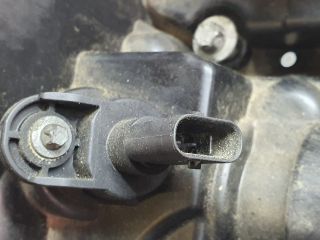 bontott BMW 5 F10 Szelepfedél