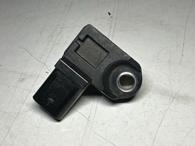 bontott BMW 5 F10 Szívócső Nyomásérzékelő