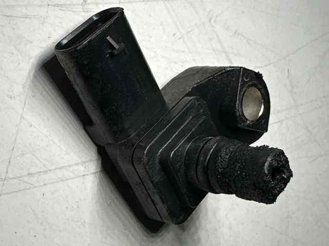 bontott BMW 5 F10 Szívócső Nyomásérzékelő