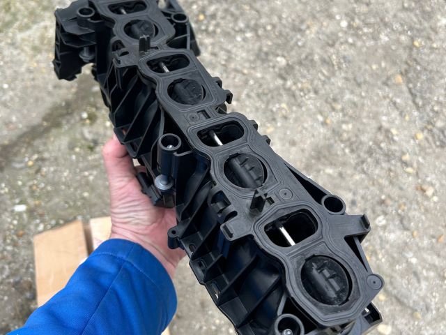 bontott BMW 5 F10 Szívósor