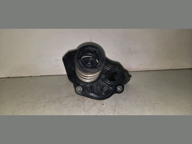 bontott BMW 5 F10 Termosztát