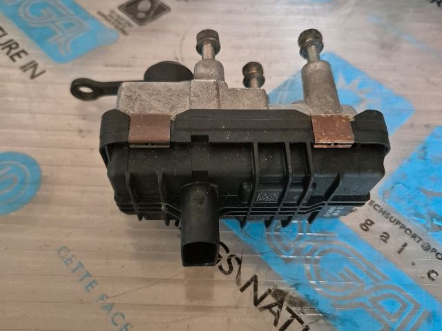 bontott BMW 5 F10 Turbó Vezérlőegység