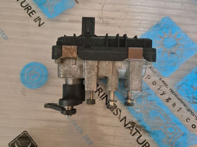 bontott BMW 5 F10 Turbó Vezérlőegység