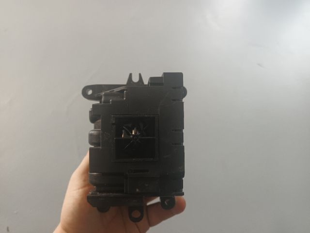 bontott BMW 5 F10 Váltó Fokozatválasztó