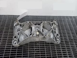 bontott BMW 5 F10 Váltó Tartó Bak (Pozíciófüggetlen)