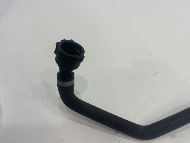 bontott BMW 5 F10 Vízcső