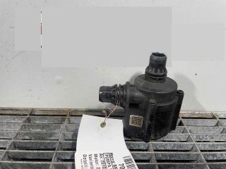 bontott BMW 5 F10 Vízpumpa